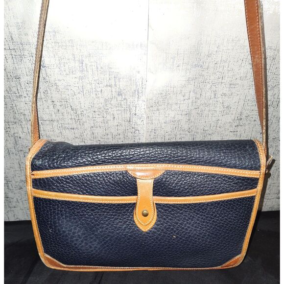Dooney & Bourke All Weather Pebble Leather Crossbody Bag - Picture 2 of 9